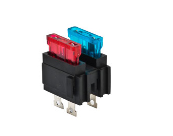 中號(hào)汽車(chē)插片保險(xiǎn)絲座 FY-07 中號(hào)汽車(chē)插片保險(xiǎn)絲座 FY-07